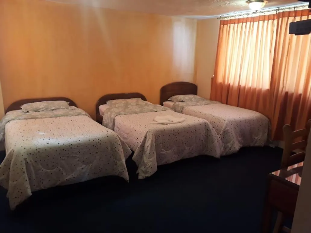 Гостевой дом Hostal Baron De Carondelet Кито